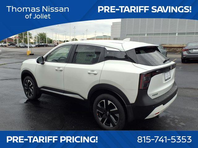 new 2025 Nissan Kicks car, priced at $25,921