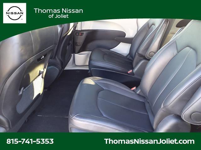 used 2024 Chrysler Pacifica Hybrid car, priced at $31,991