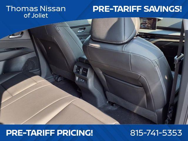 new 2025 Nissan Murano car, priced at $40,933