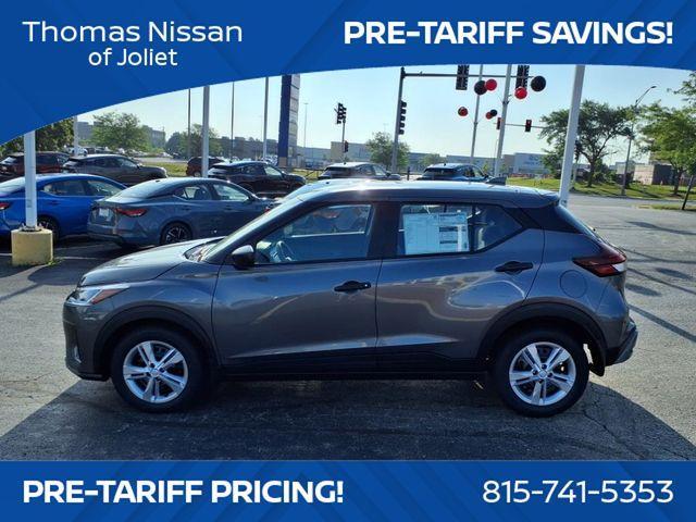 new 2025 Nissan Kicks Play car, priced at $21,979