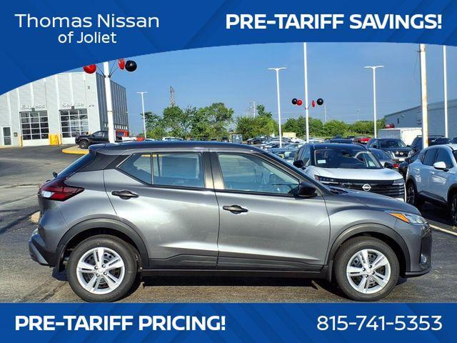new 2025 Nissan Kicks Play car, priced at $21,979