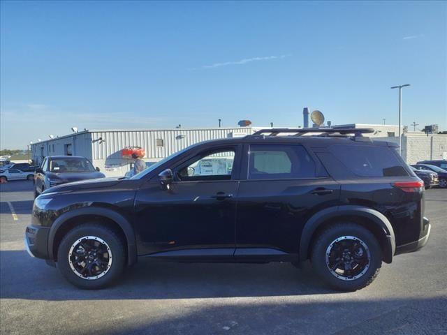 new 2024 Nissan Pathfinder car, priced at $40,911