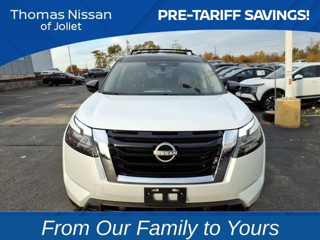 new 2025 Nissan Pathfinder car, priced at $45,812