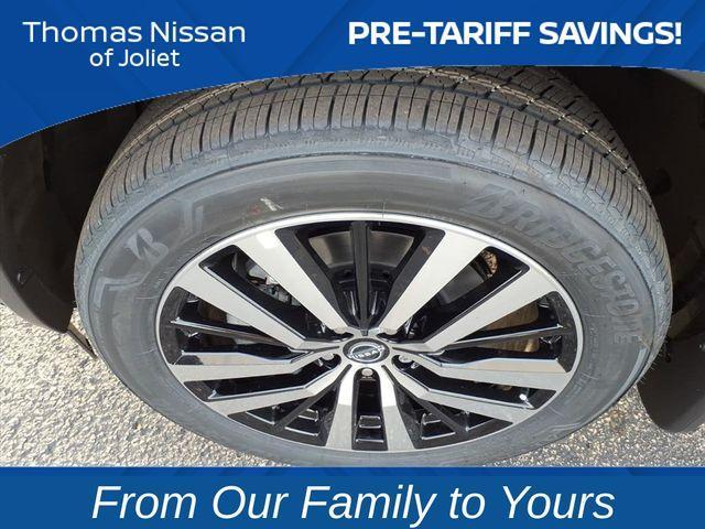 new 2025 Nissan Pathfinder car, priced at $45,812