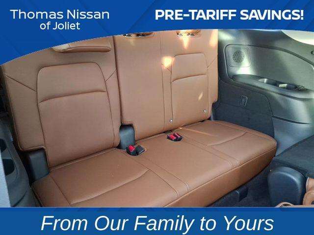 new 2025 Nissan Pathfinder car, priced at $45,812