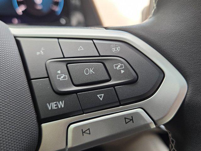 new 2025 Volkswagen Atlas car, priced at $45,405