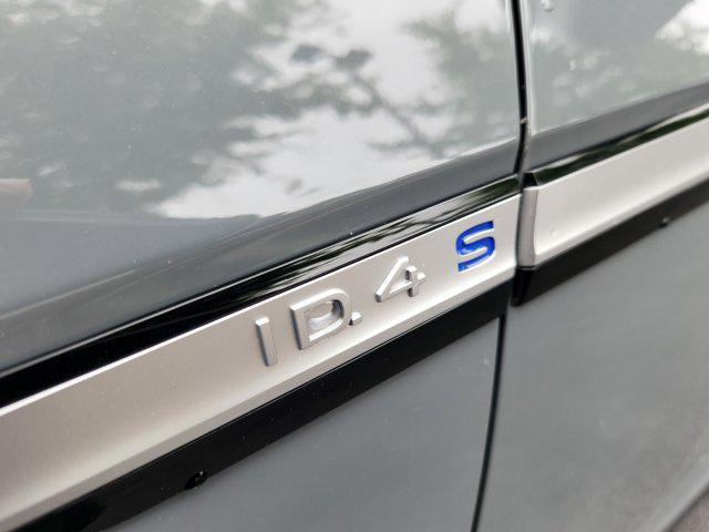 new 2025 Volkswagen ID.4 car, priced at $47,261