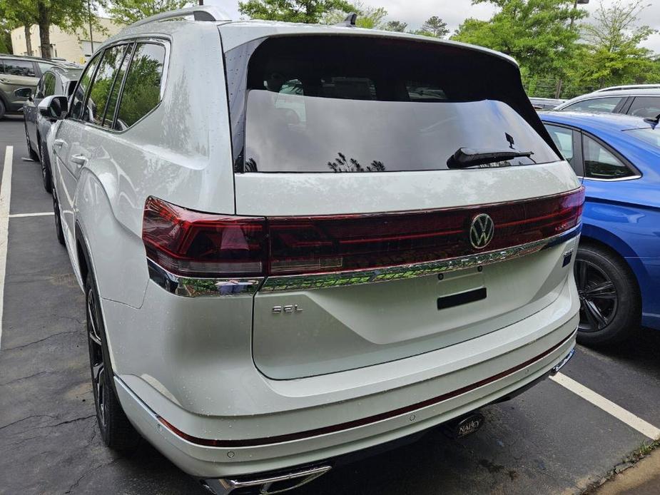 new 2024 Volkswagen Atlas car, priced at $57,256