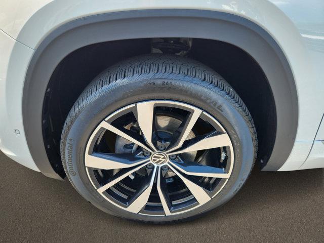 used 2024 Volkswagen Atlas car, priced at $46,052
