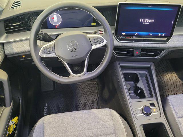 new 2025 Volkswagen Tiguan car, priced at $32,261