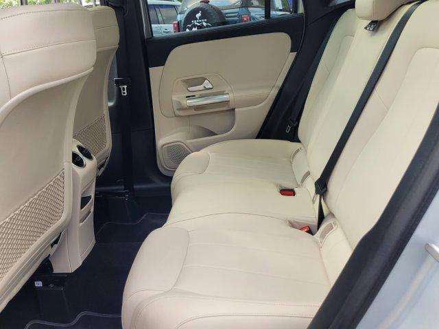 used 2021 Mercedes-Benz GLA 250 car, priced at $25,558