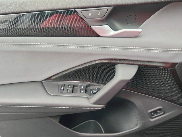 new 2026 Volkswagen Tiguan car, priced at $39,025