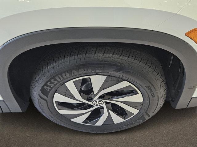 new 2025 Volkswagen Tiguan car, priced at $33,011