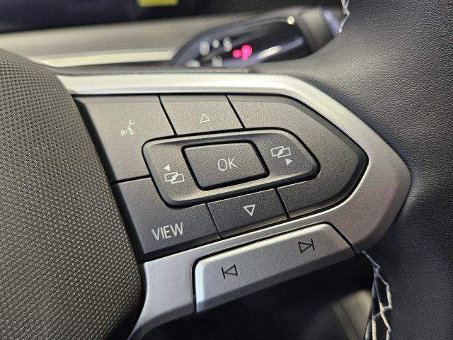 new 2025 Volkswagen Tiguan car, priced at $33,011