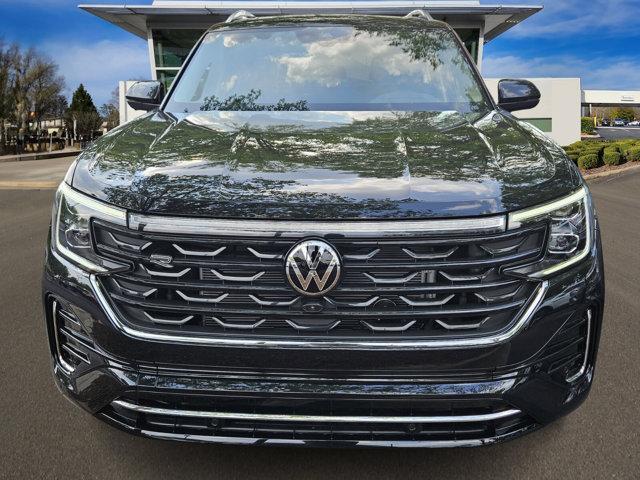 new 2025 Volkswagen Atlas car, priced at $54,193