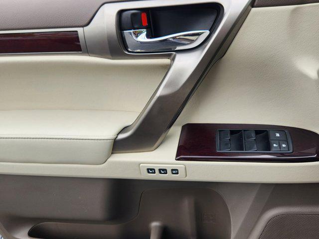used 2015 Lexus GX 460 car, priced at $24,220
