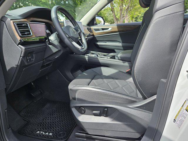used 2024 Volkswagen Atlas car, priced at $36,843