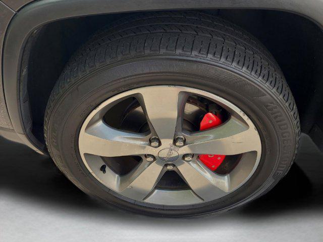 used 2014 Jeep Grand Cherokee car, priced at $9,898