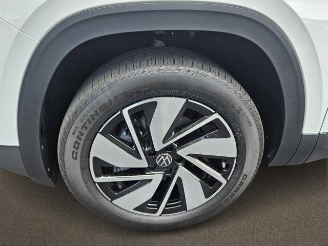 used 2024 Volkswagen Atlas car, priced at $36,892