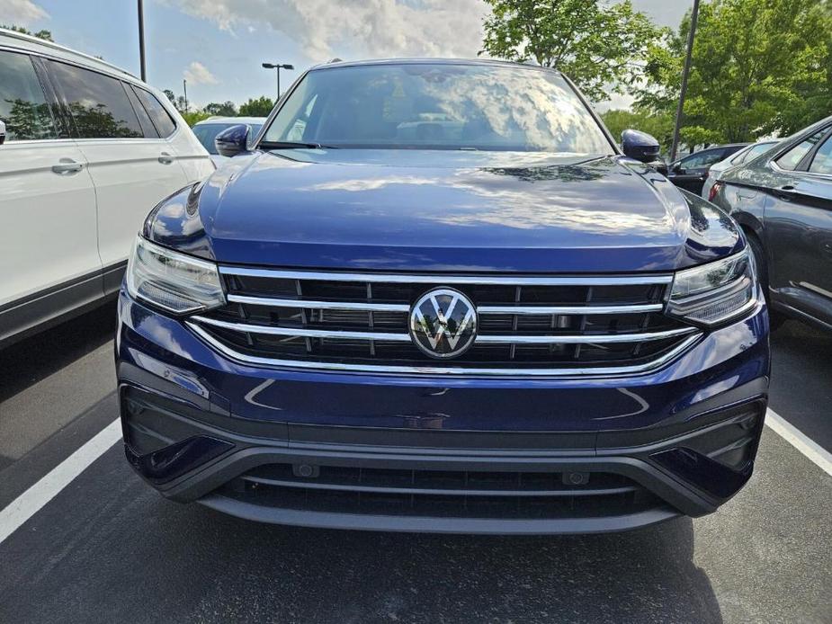 new 2024 Volkswagen Tiguan car, priced at $32,423