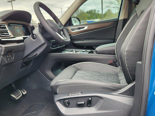 new 2025 Volkswagen Atlas car, priced at $54,891