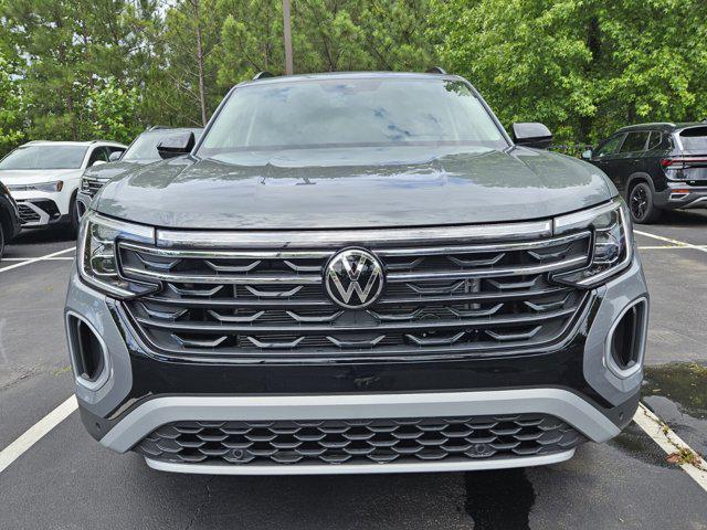 new 2025 Volkswagen Atlas car, priced at $48,296