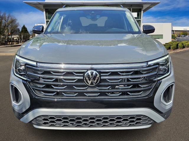 new 2025 Volkswagen Atlas car, priced at $48,281