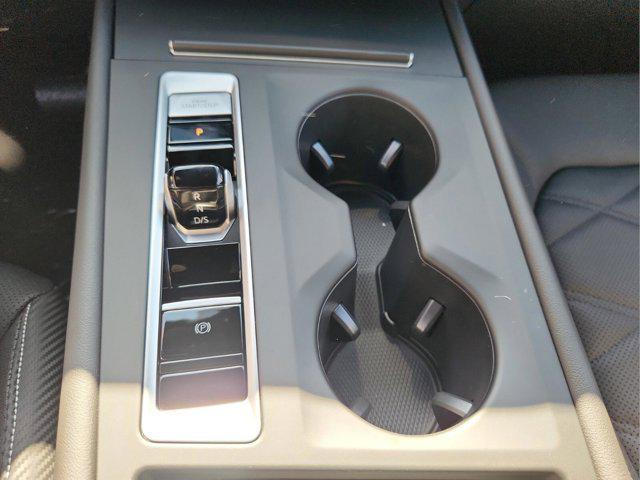 new 2026 Volkswagen Atlas Cross Sport car, priced at $40,085