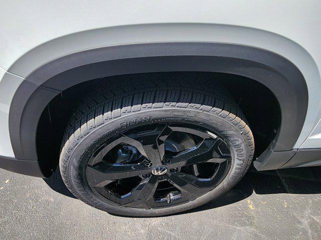 new 2025 Volkswagen Taos car, priced at $36,402