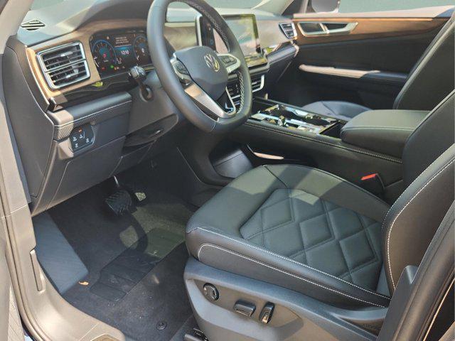 new 2026 Volkswagen Atlas car, priced at $47,412