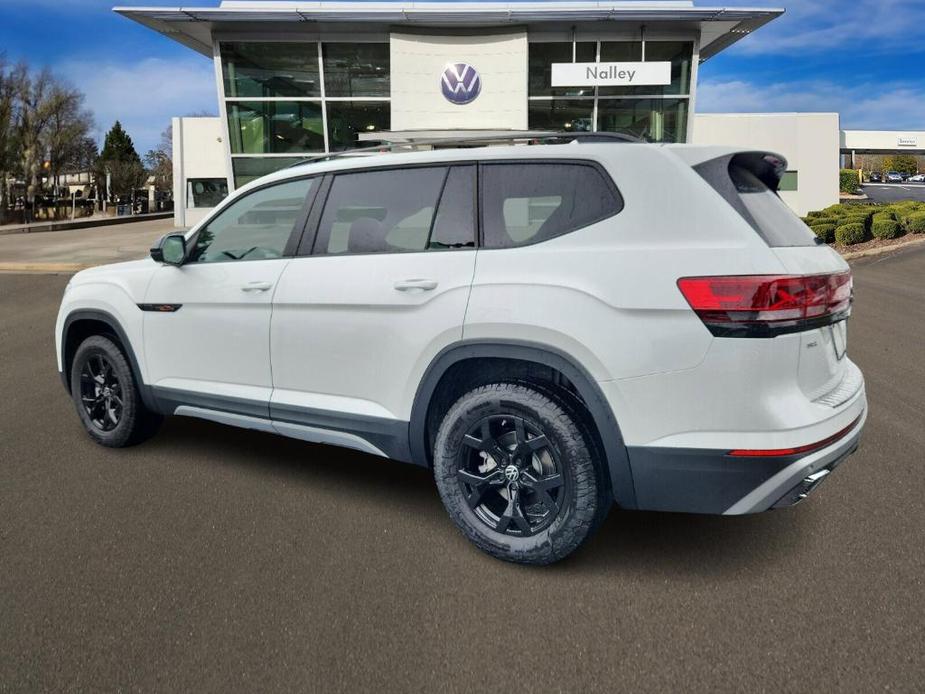 new 2024 Volkswagen Atlas car, priced at $52,821