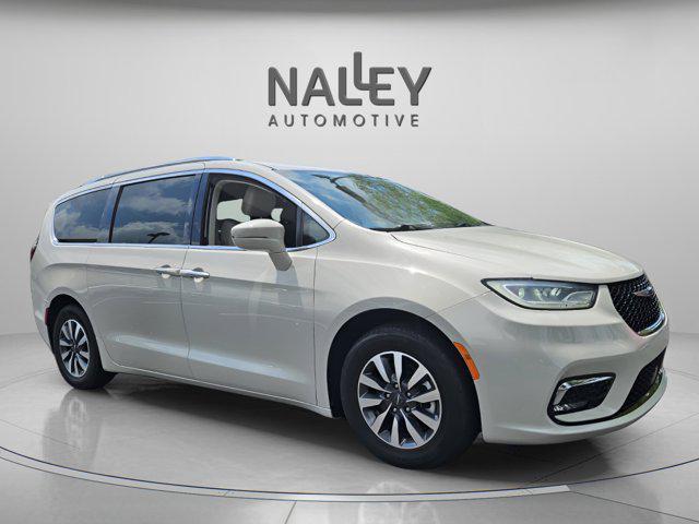 used 2021 Chrysler Pacifica car, priced at $17,990