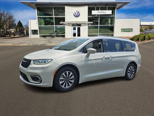used 2021 Chrysler Pacifica car, priced at $18,935
