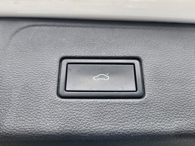 used 2021 Volkswagen Atlas car, priced at $22,191