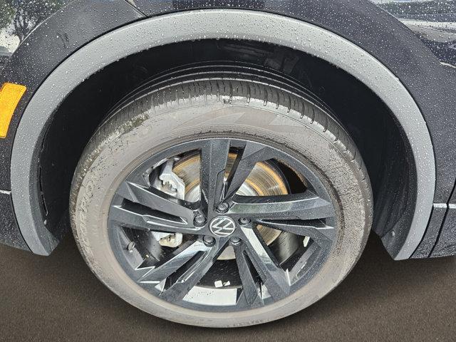 used 2024 Volkswagen Tiguan car, priced at $30,997