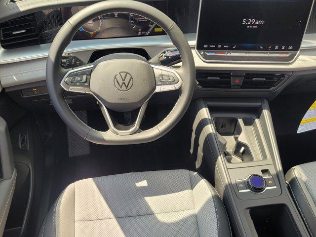 new 2025 Volkswagen Tiguan car, priced at $37,076