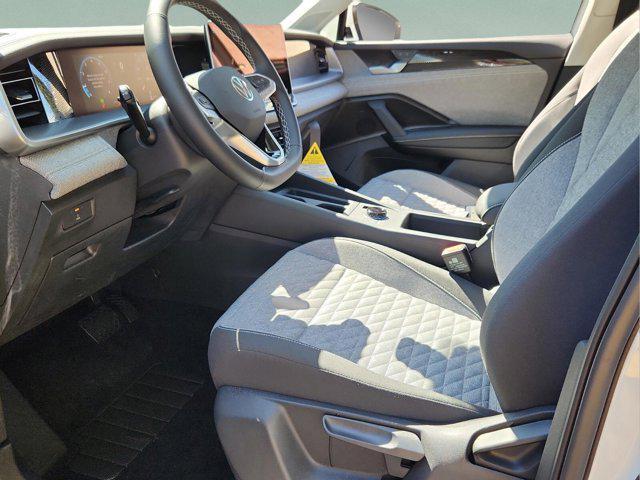 new 2025 Volkswagen Tiguan car, priced at $30,525