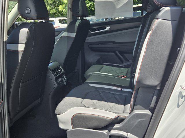 new 2025 Volkswagen Atlas car, priced at $47,859