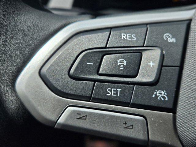 new 2025 Volkswagen Atlas car, priced at $47,859