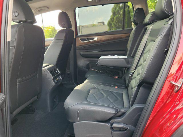 new 2025 Volkswagen Atlas car, priced at $44,875