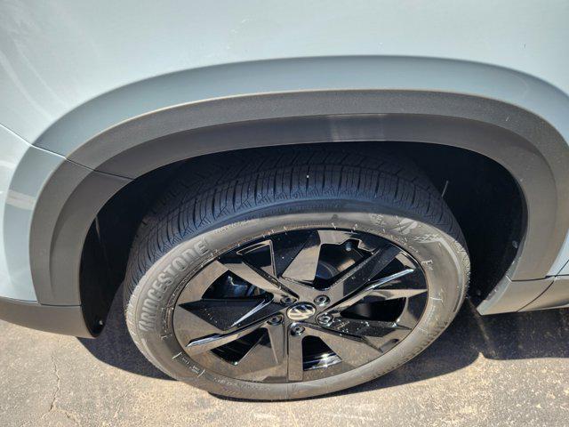 new 2025 Volkswagen Taos car, priced at $32,094