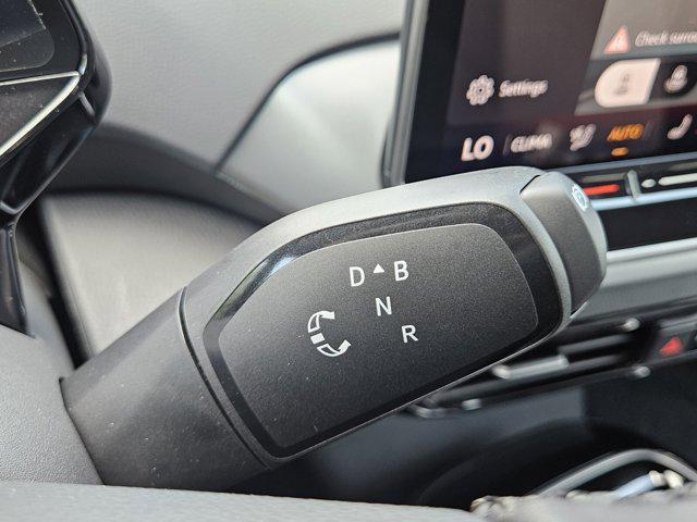 new 2025 Volkswagen ID.4 car, priced at $47,261