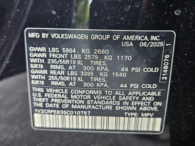 new 2025 Volkswagen ID.4 car, priced at $47,261