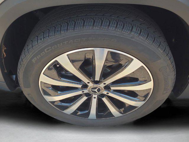 used 2021 Mercedes-Benz GLA 250 car, priced at $22,998