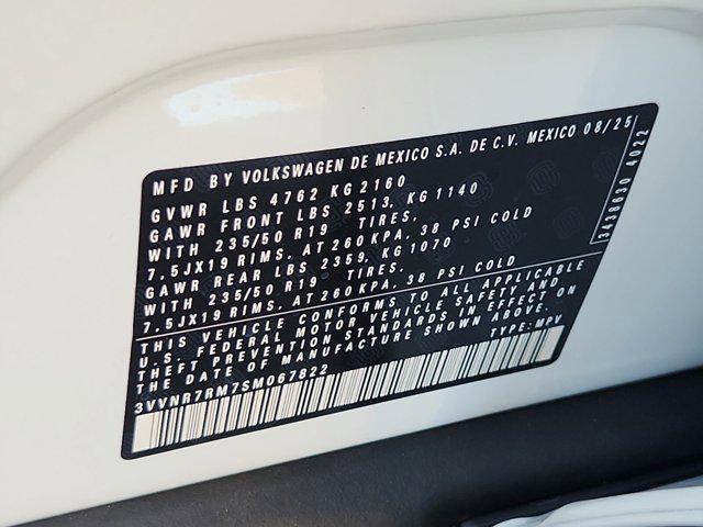 new 2025 Volkswagen Tiguan car, priced at $35,567
