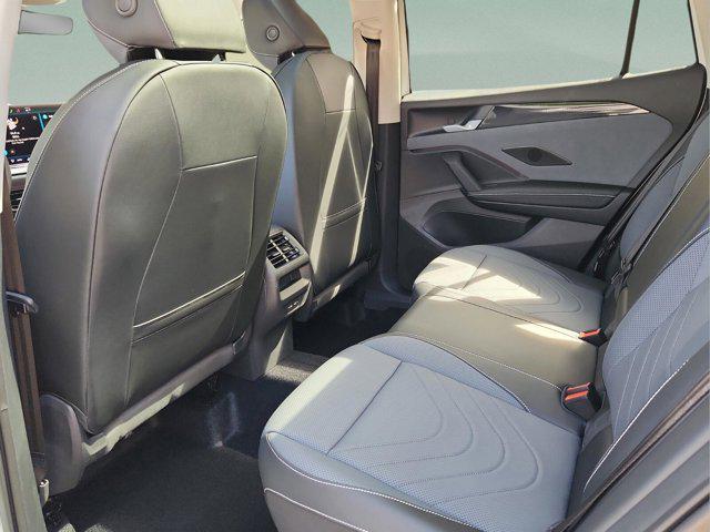 new 2025 Volkswagen Tiguan car, priced at $35,567