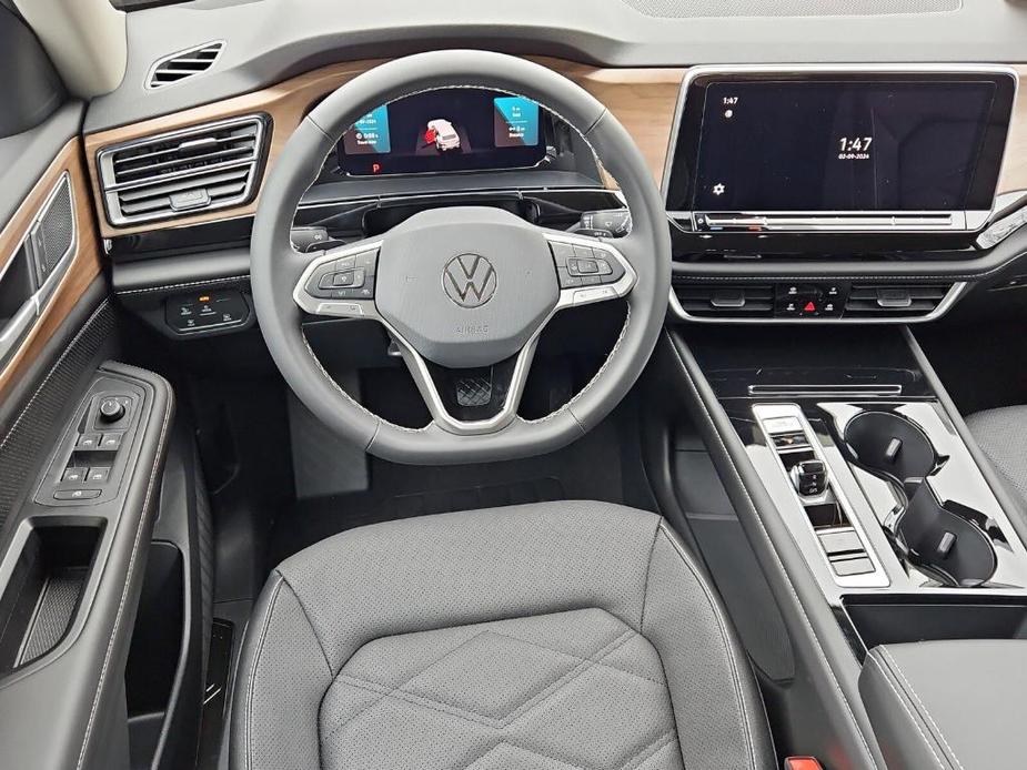 new 2024 Volkswagen Atlas car, priced at $42,208