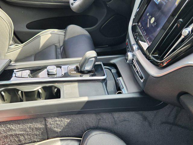 used 2022 Volvo XC60 Recharge Plug-In Hybrid car, priced at $39,591
