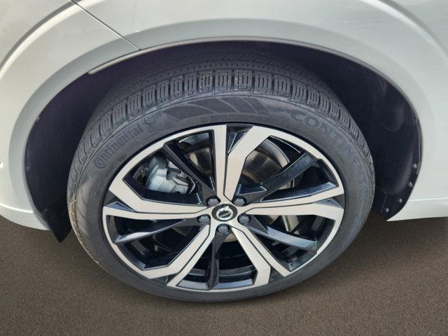 used 2022 Volvo XC60 Recharge Plug-In Hybrid car, priced at $39,591