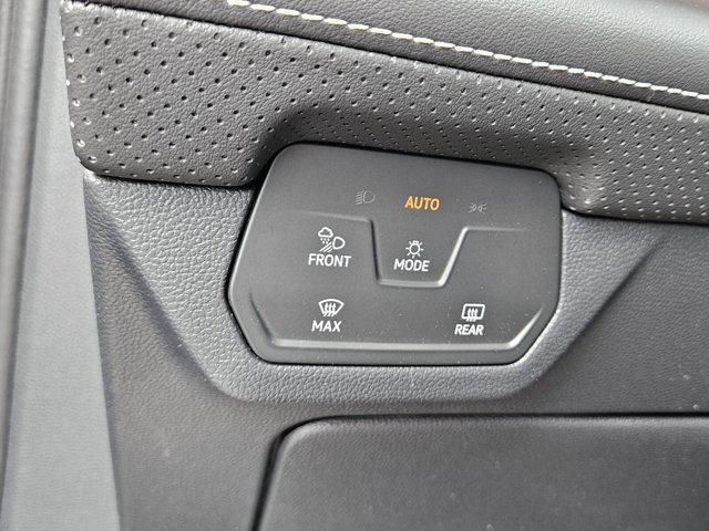 new 2025 Volkswagen Atlas car, priced at $54,193